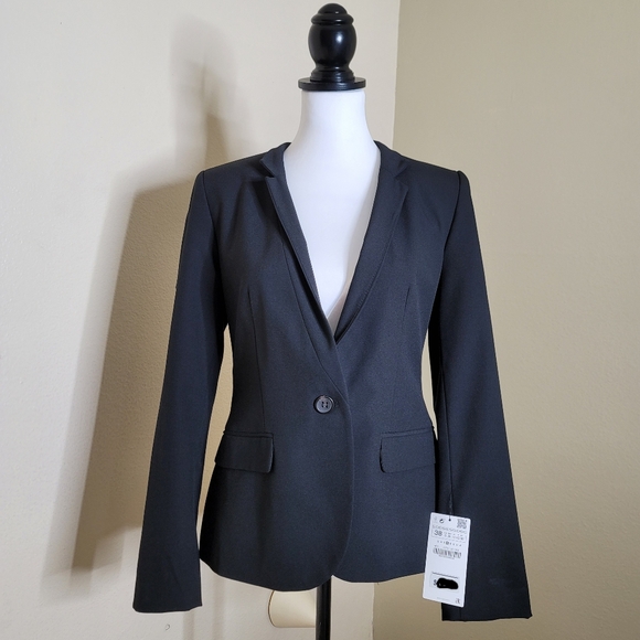 NWT ZARA Inverted Blazer, Size 06 /38 Women's Jacket Black NEW - Picture 2 of 12